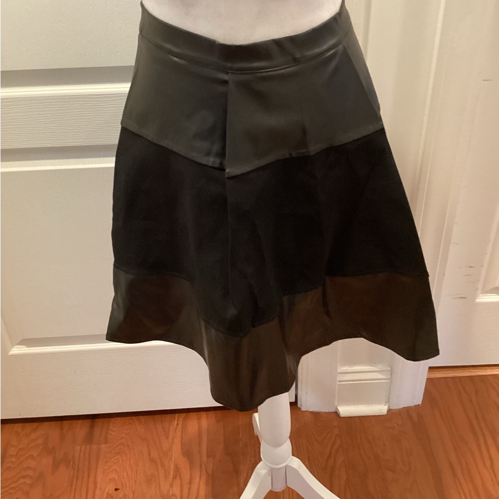 Black Faux Leather Paneled A-Line Skirt Above Knee - Picture 1 of 3